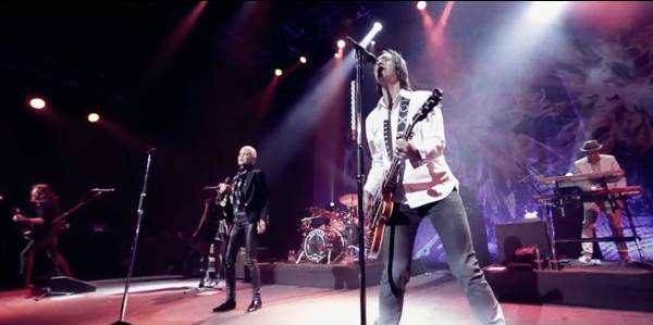 Roxette Live: Travelling The World (2013)